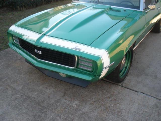 1969 Chevrolet Camaro RS - photo 6