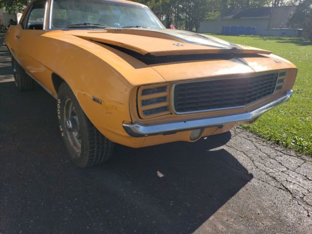 1969 Chevrolet Camaro - photo 2