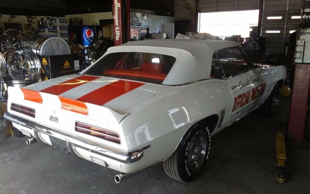 1969 Chevrolet Camaro RS/SS PACE CAR - photo 10