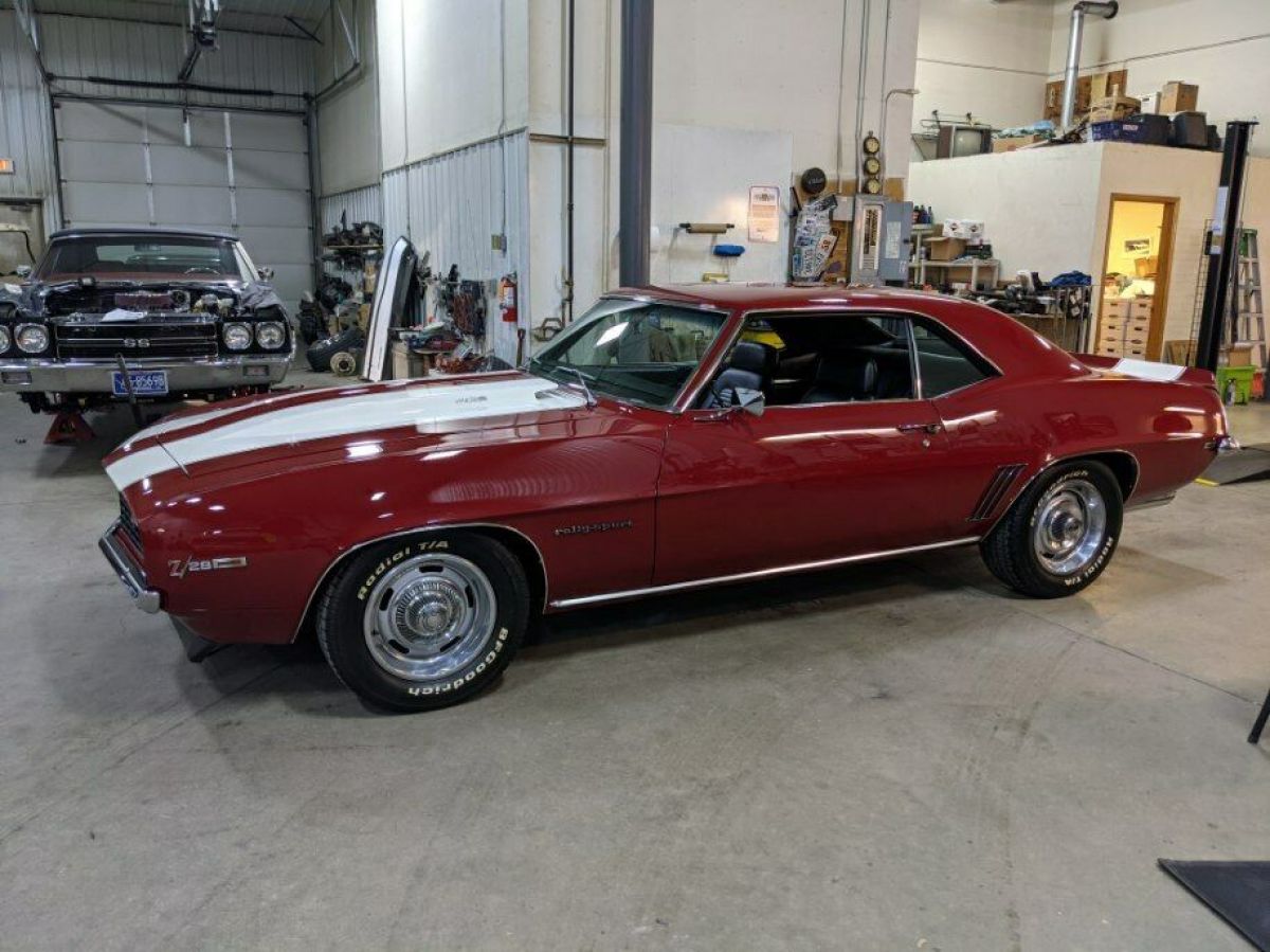 1969 Chevrolet Camaro Z28 ALL NUMBERS MATCH - photo 6