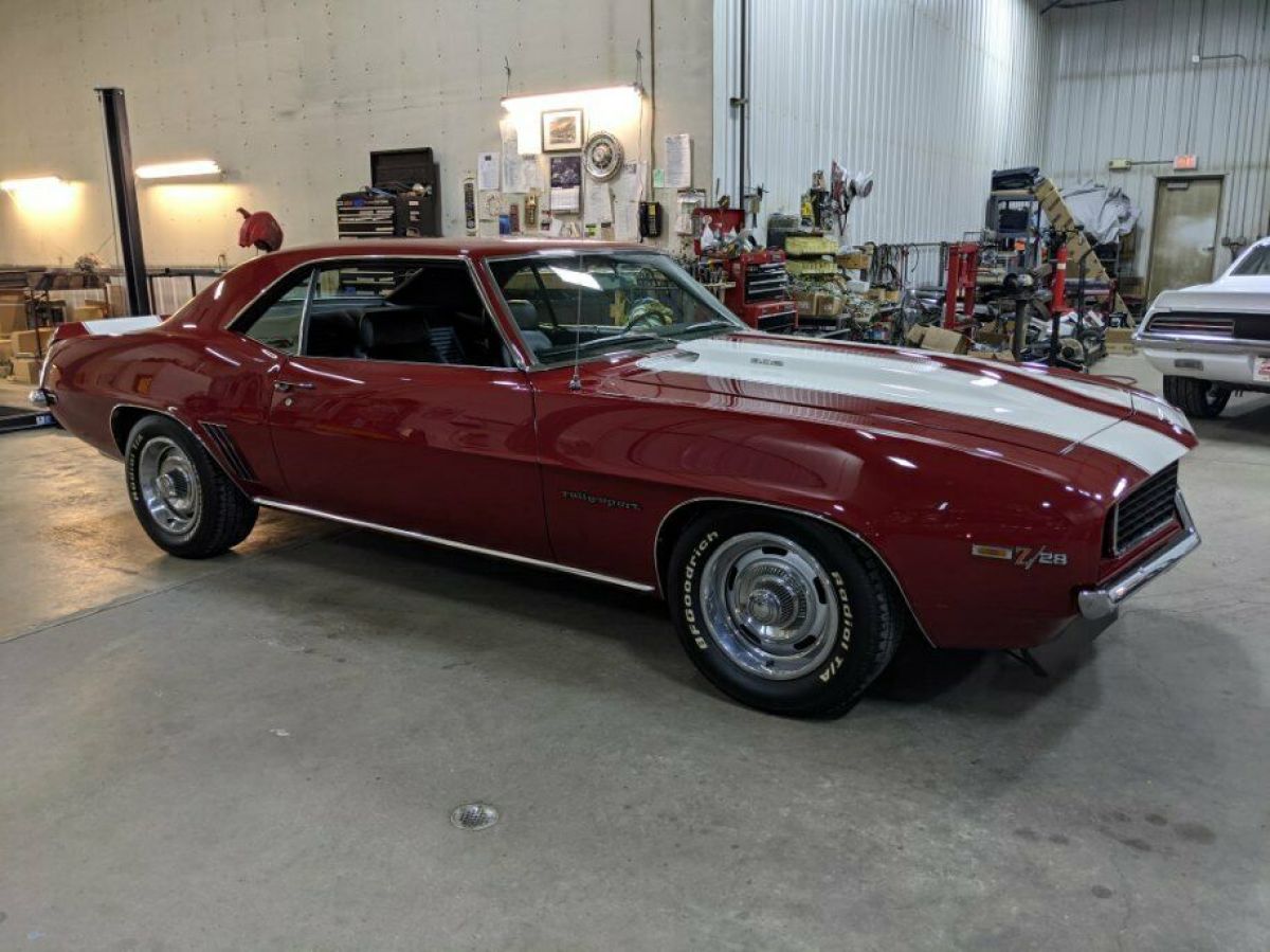 1969 Chevrolet Camaro Z28 ALL NUMBERS MATCH - photo 7