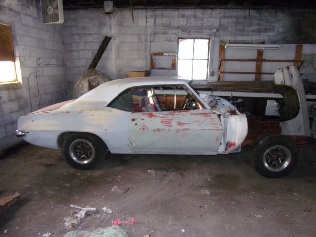 1969 Chevrolet Camaro - photo 2