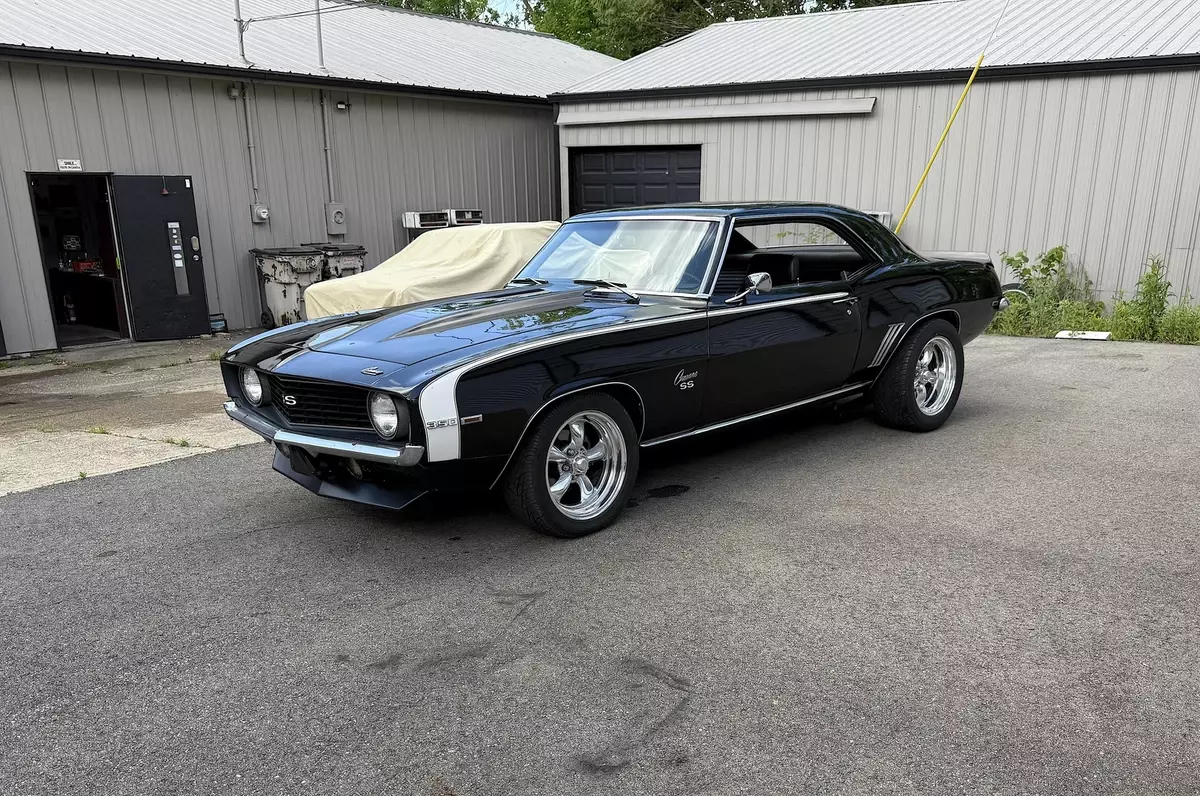1969 CAMARO SS 350 4SPD 9 1969 CHEVROLET SS CAMARO SS 350 4SPD 9" REAR PDB