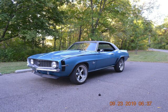 1969 CAMARO SS 350 HOLLEY EFI AUTO PS PDB TACH GAUGES SOLID SHARP BLUE METALLIC 1969 Chevrolet Camaro SS 350 EFI AUTO PS PDB TACH GAUGES