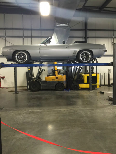 1969 Chevrolet Camaro - photo 2