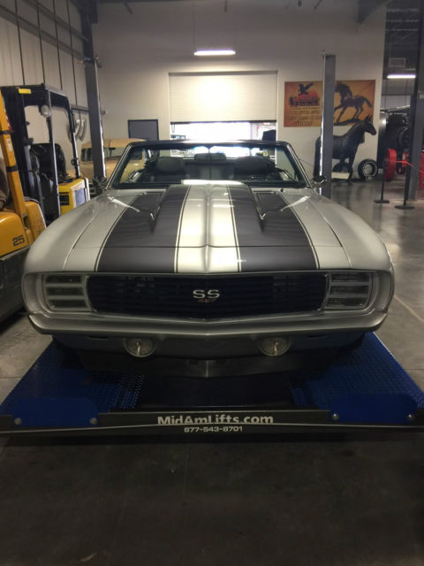 1969 Chevrolet Camaro - photo 3