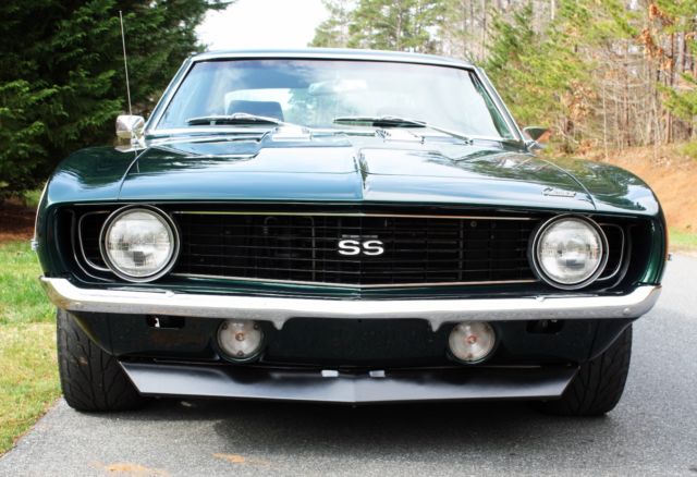 1969 Chevrolet Camaro - photo 2