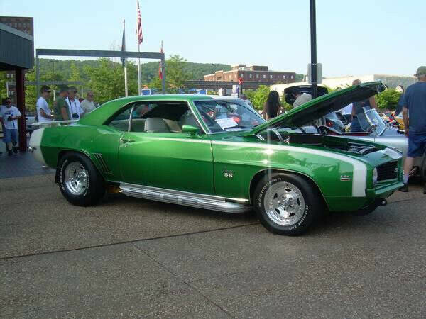 1969 Camaro SS Baldwin Motion Recreation - 454 1969 Chevrolet Camaro SS