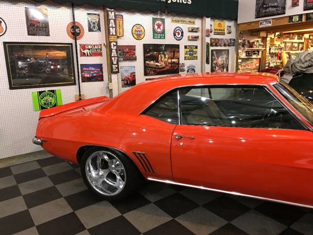1969 Chevrolet Camaro SS - photo 3