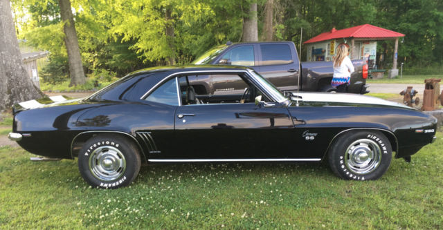 1969 Chevrolet Camaro SS 350 - photo 2