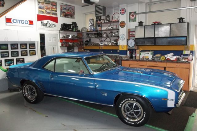 1969 Chevrolet Camaro - photo 3