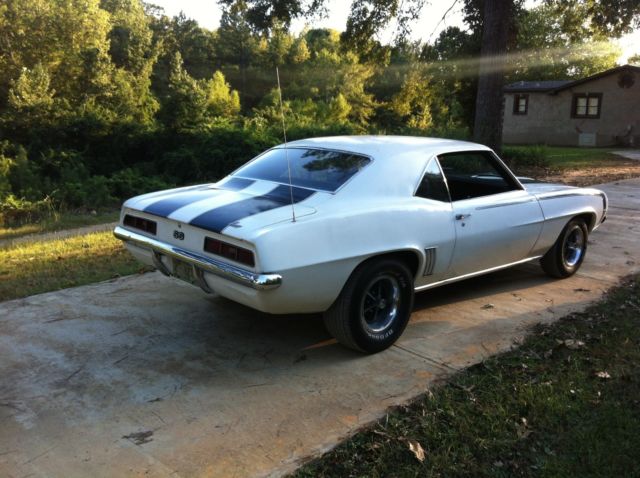 1969 Chevrolet Camaro SUPER SPORT - photo 9