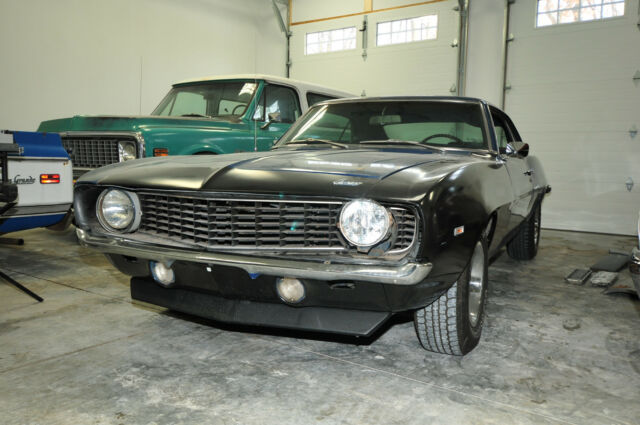 1969 Camaro X11 Factory A/C - Deluxe Interior Complete running driving Rust Free 1969 Chevrolet Camaro X11 Deluxe Interior
