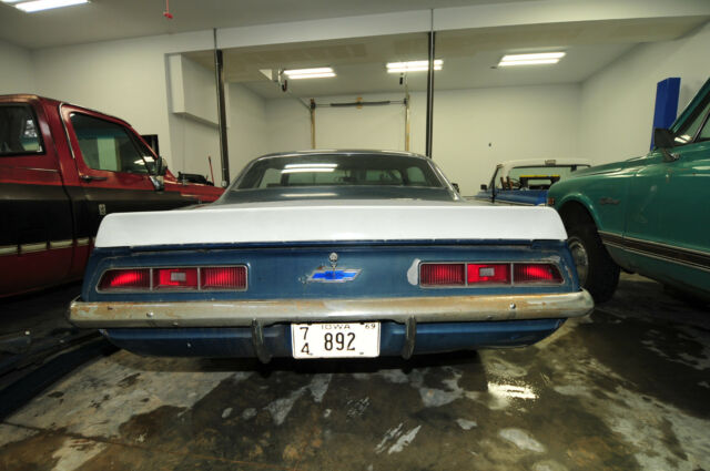 1969 Chevrolet Camaro X11 Deluxe Interior - photo 4