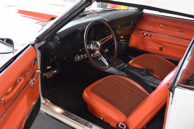 1969 Chevrolet Camaro Z11 Pacecar - photo 7