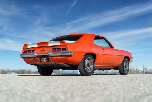 1969 Chevrolet Camaro Z/28 - photo 12