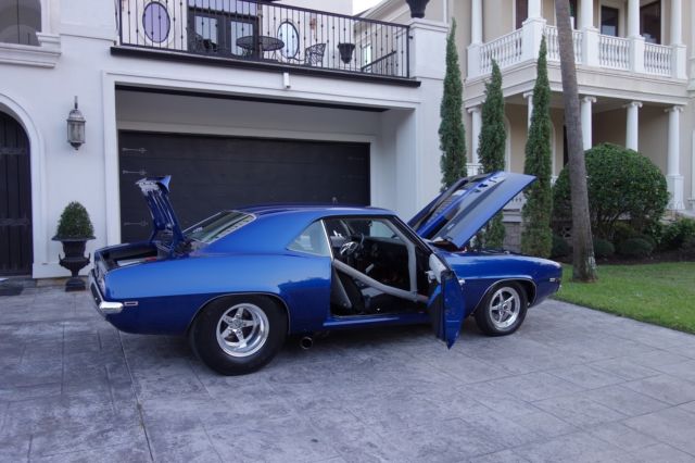 1969 Chevrolet Camaro Z28 - photo 2