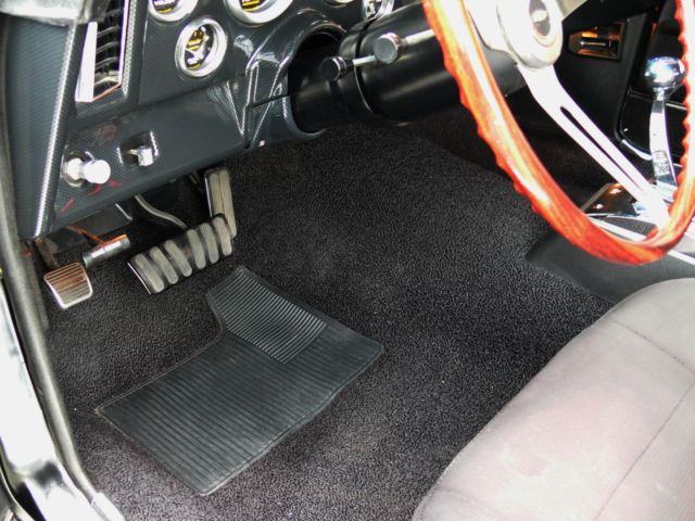 1969 Chevrolet Camaro - photo 12
