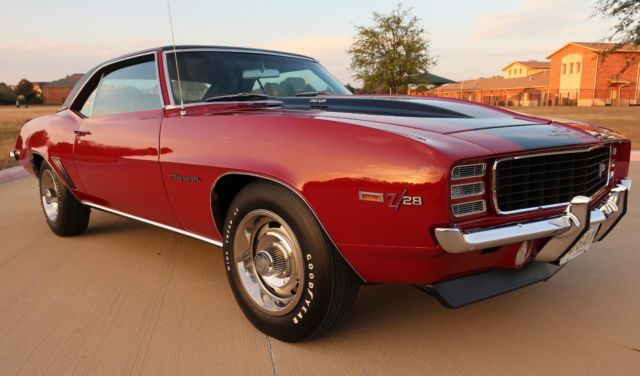 1969 Chevrolet Camaro Z28 Rally Sport - photo 2