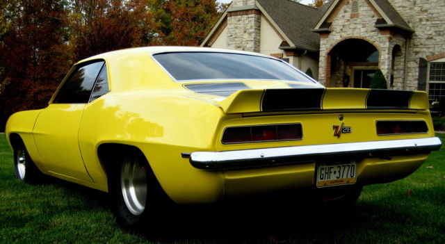 1969 Chevrolet Camaro Z/28 RS Clone - photo 3