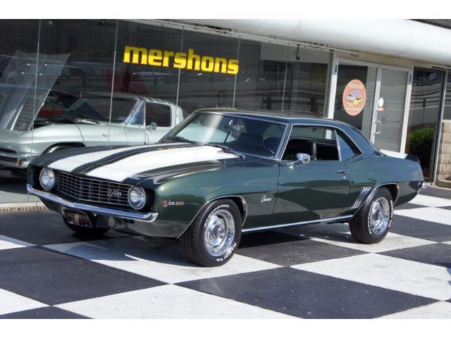 1969 Camaro Z/28 - X-33, Proper dated solid lifter Hi-Po DZ 302, 4 Speed 1969 Chevrolet Camaro Z/28