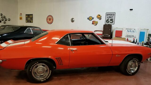 1969 Chevrolet Camaro Z28 - photo 3