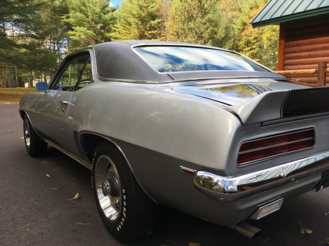 1969 Chevrolet Camaro - photo 8