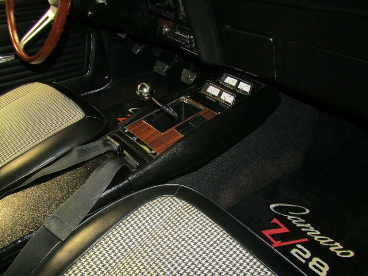 1969 Chevrolet Camaro Z28 - photo 13