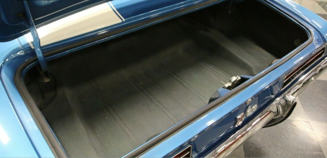 1969 Chevrolet Camaro - photo 9