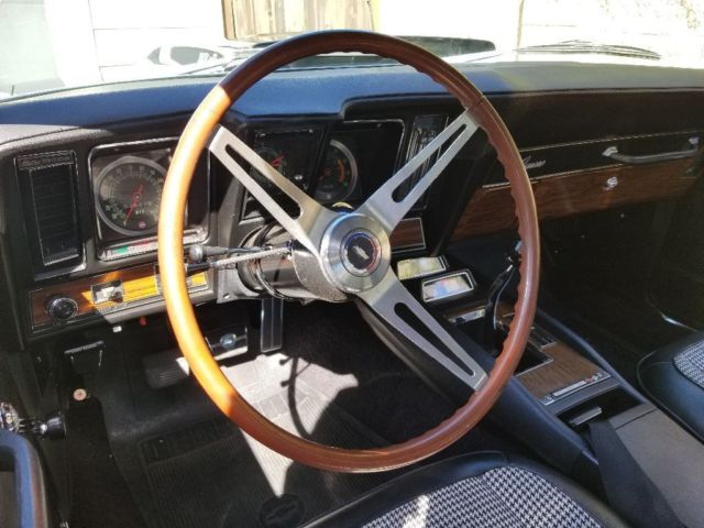 1969 Chevrolet Camaro - photo 12