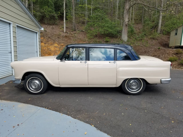1969 Checker Marathon W/Perkins Diesel 1969 Other Makes A12