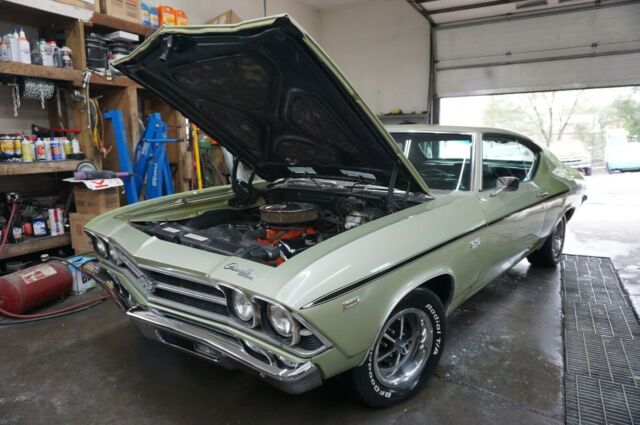 1969 CHEVELLE 396 BIG BLOCK 4 SPEED 12 BOLT REAR SS / 396 BADGES RUNS EXCELLENT 1969 Chevrolet Chevelle CHEVELLE