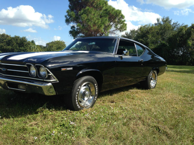 1969 Chevrolet Chevelle Malibu Hardtop 2-Door - photo 2