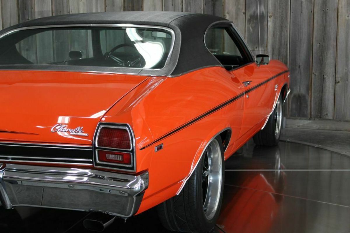 1969 Chevrolet Chevelle Big Block AC Restored Buckets w/console - photo 12