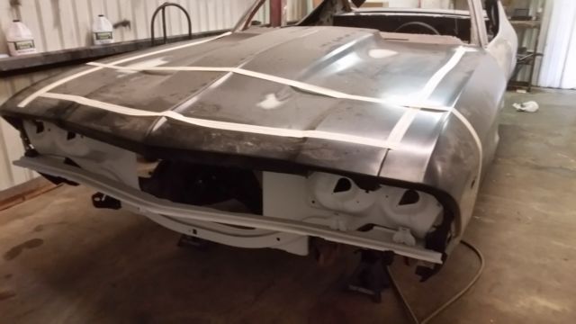 1969 CHEVELLE ROLLING CHASSIS WITH MANY NEW TOP QUALITY PARTS - VERY LOW RESERVE 1969 Chevrolet Chevelle