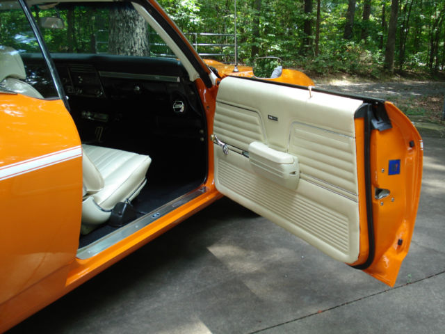 1969 Chevrolet Chevelle SS-396,4 spd,12-bolt 3:31 positraction - photo 12