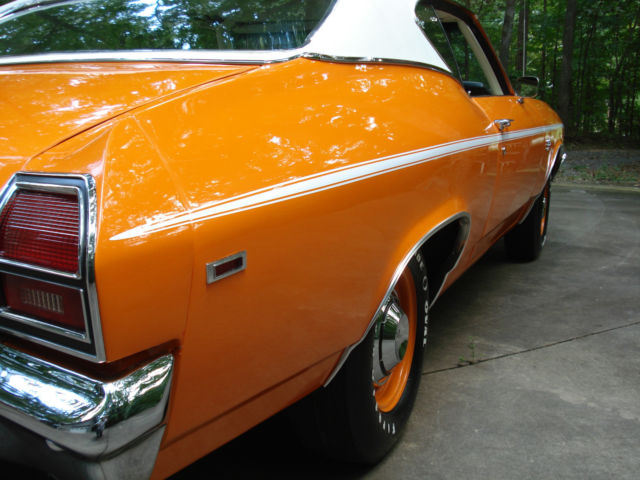 1969 Chevrolet Chevelle SS-396,4 spd,12-bolt 3:31 positraction - photo 8