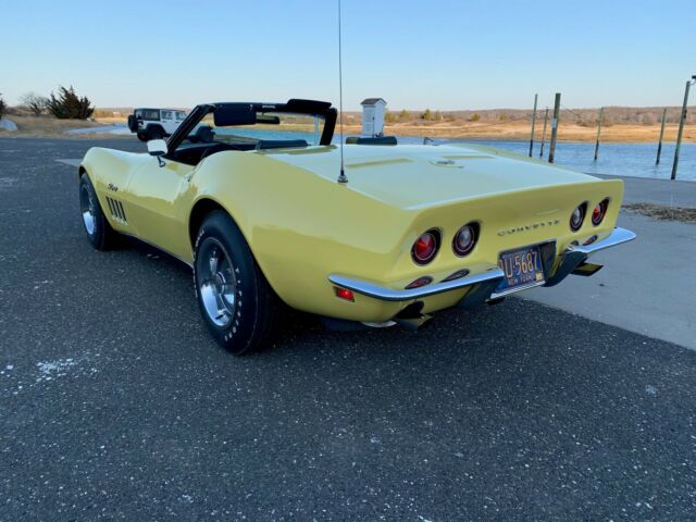1969 Chevrolet Corvette - photo 2
