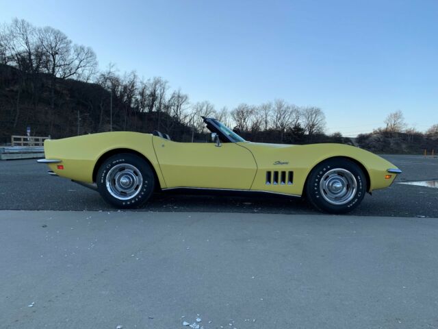 1969 Chevrolet Corvette - photo 6