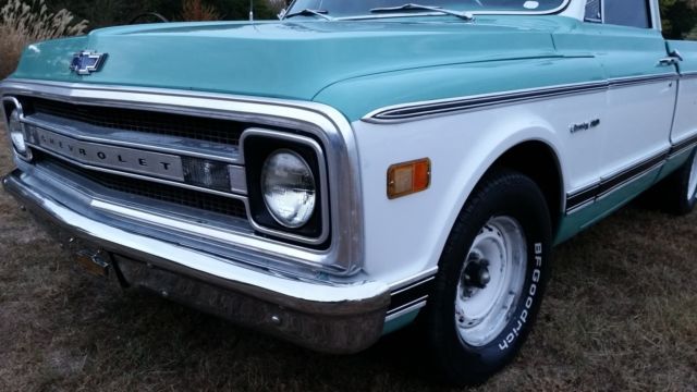 1969 CHEVROLET C-10 FLEETSIDE PICK UP TRUCK SHORT BED GREAT TRUCK!! 1969 Chevrolet C-10