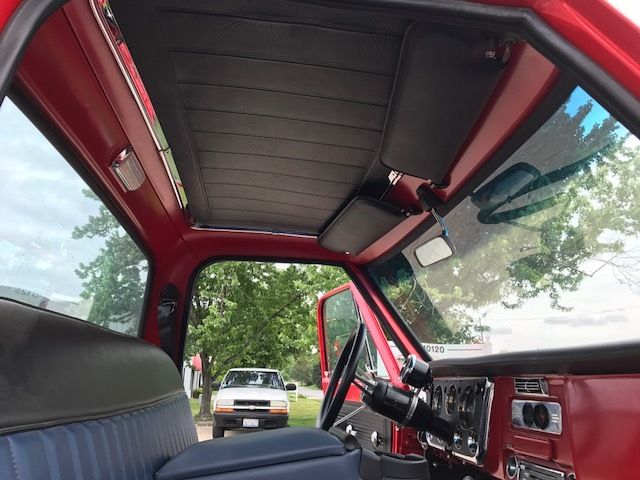 1969 Chevrolet C/K Pickup 1500 CST - photo 9