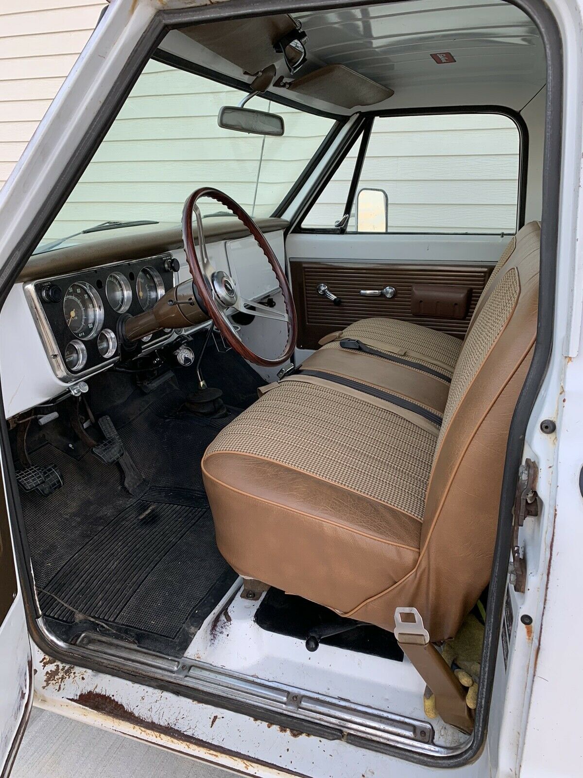 1969 Chevrolet C-10 - photo 12