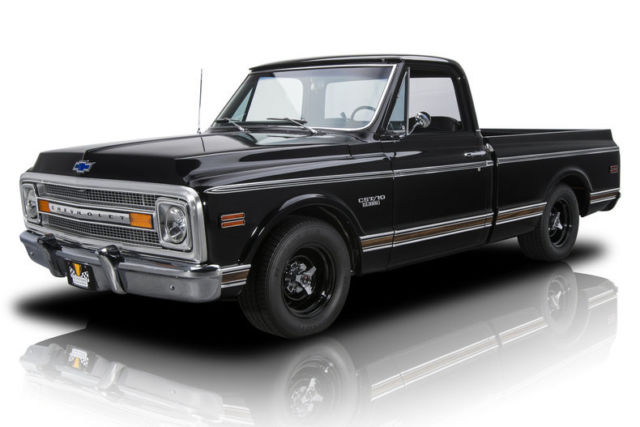 1969 Chevrolet C-10 Pickup Truck - photo 2