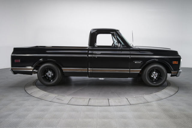 1969 Chevrolet C-10 Pickup Truck - photo 6