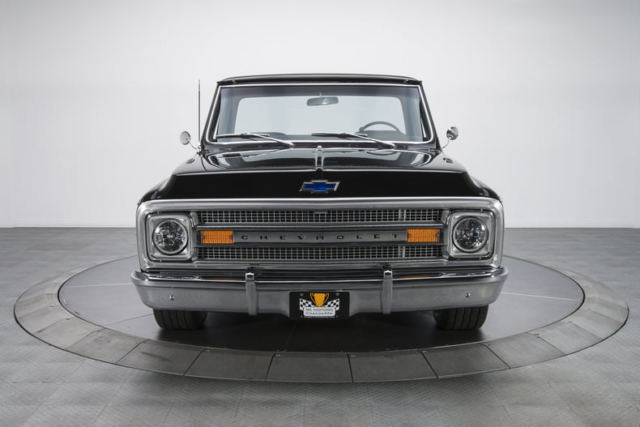 1969 Chevrolet C-10 Pickup Truck - photo 9
