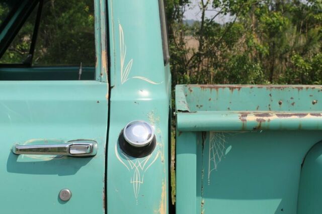 1969 Chevrolet C-10 Stepside - photo 10
