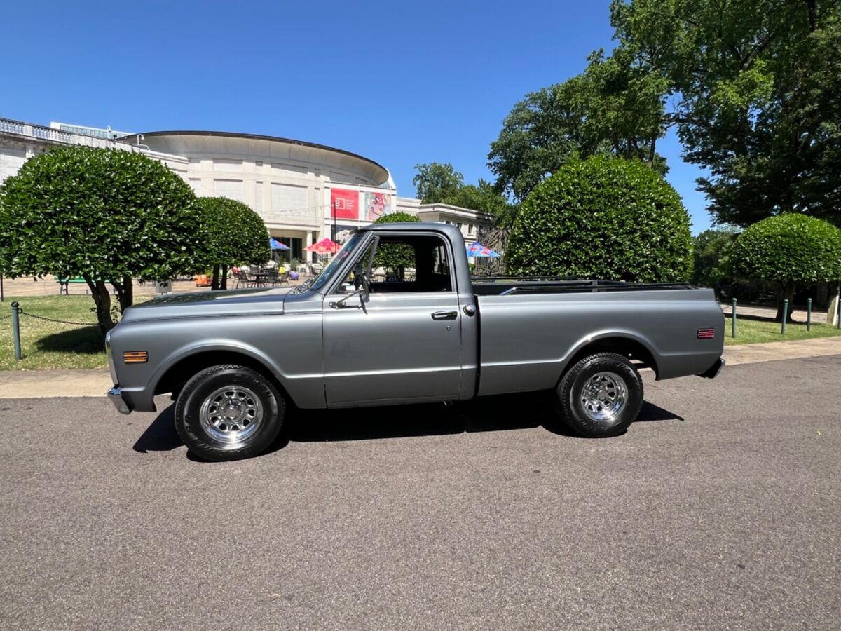 1969 Chevrolet C-10 - photo 2