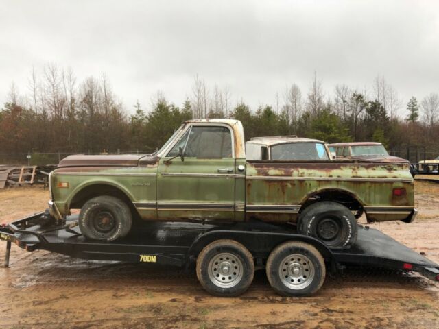 1969 Chevrolet C10 Truck factory SHORT BED Fleet Side C10 SWB V8 1969 Chevrolet C-10 Fleet Side