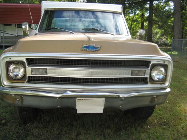 1969 Chevrolet C-10 C20 Custom Camper - photo 2