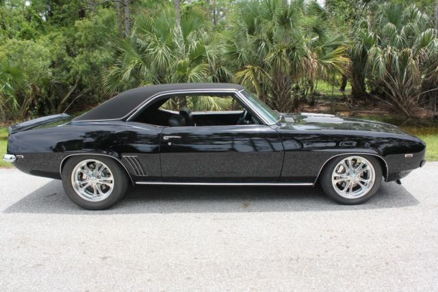 1969 Chevrolet Camaro Custom - photo 2